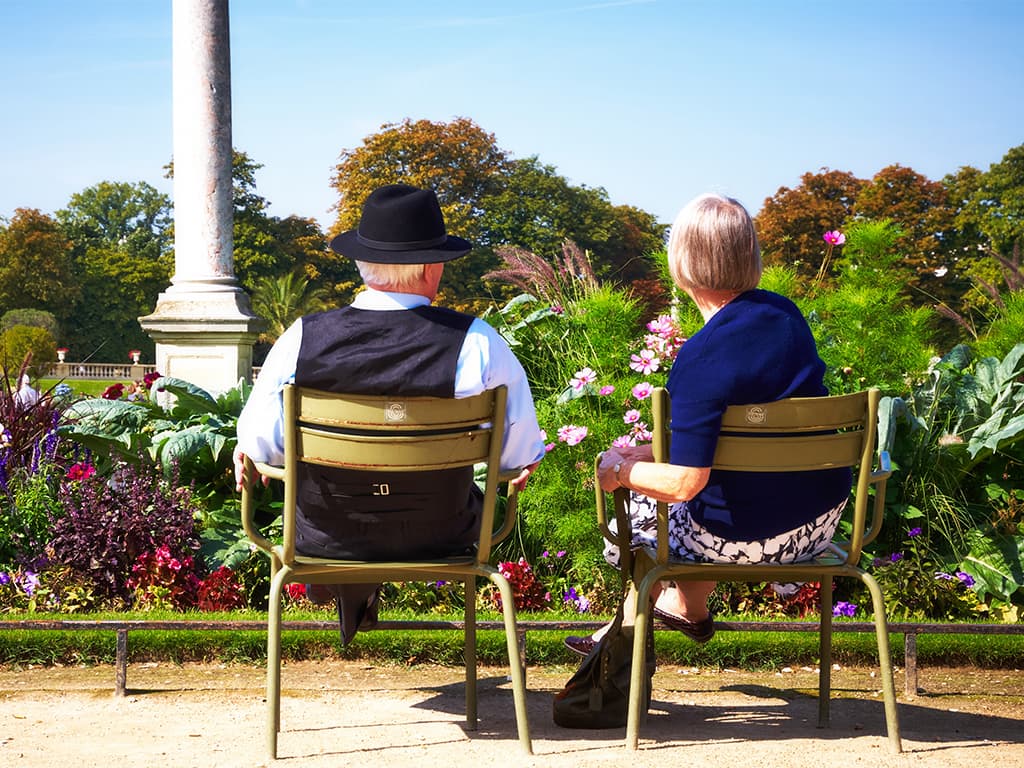 Old age in Jardin du Luxemburg Paris