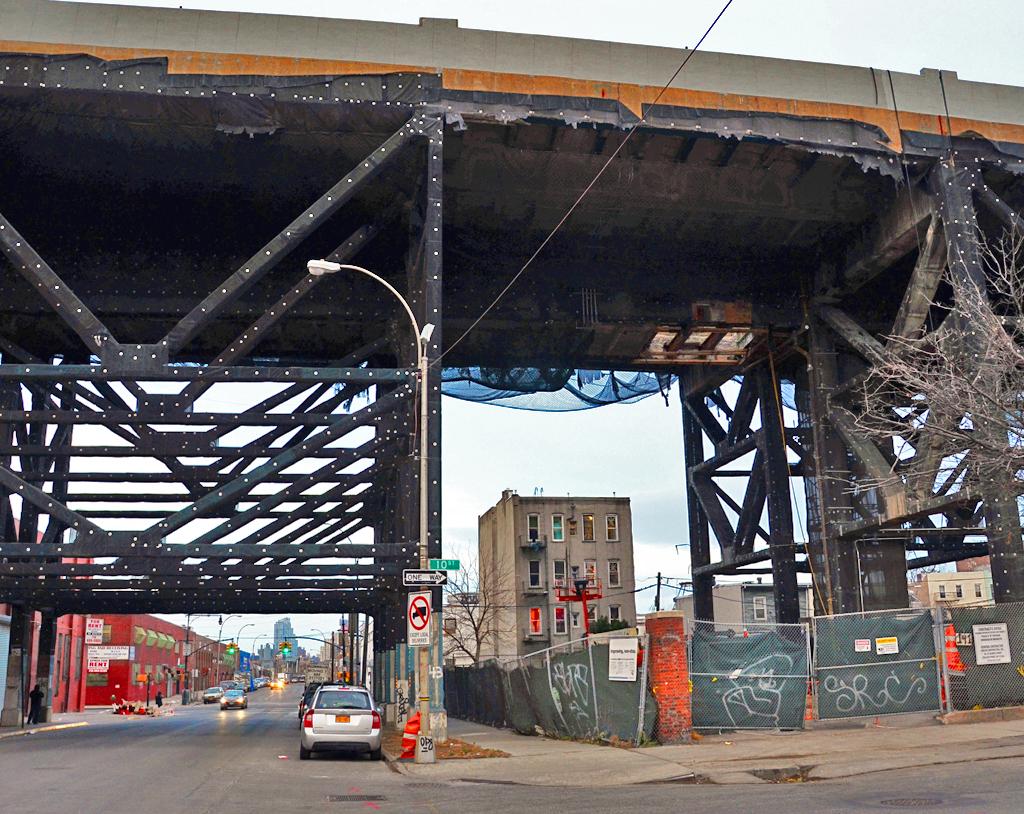 Brooklyn low viaducts: bad by design