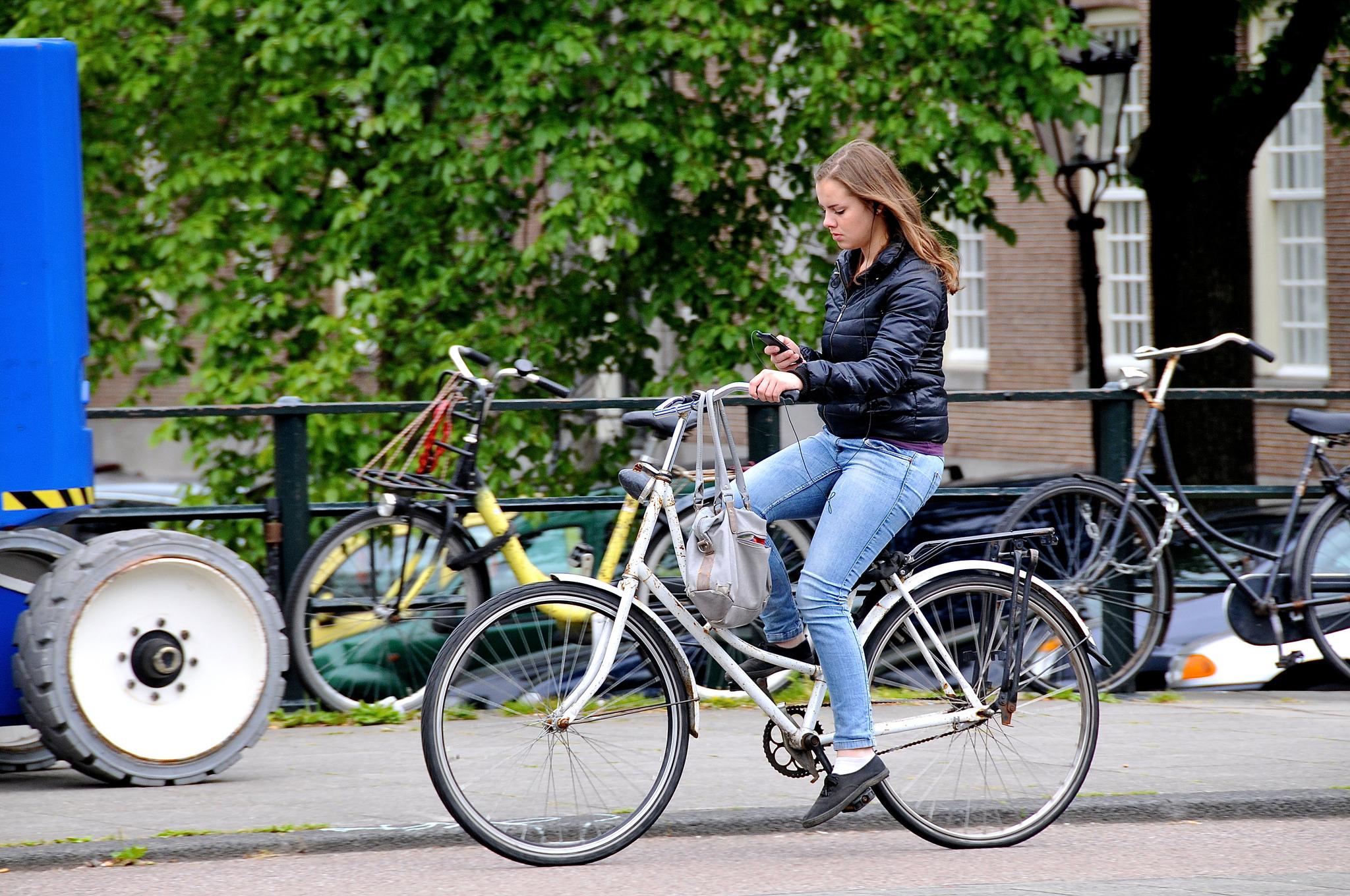 Nederland beweegt - smart citizen in het verkeer