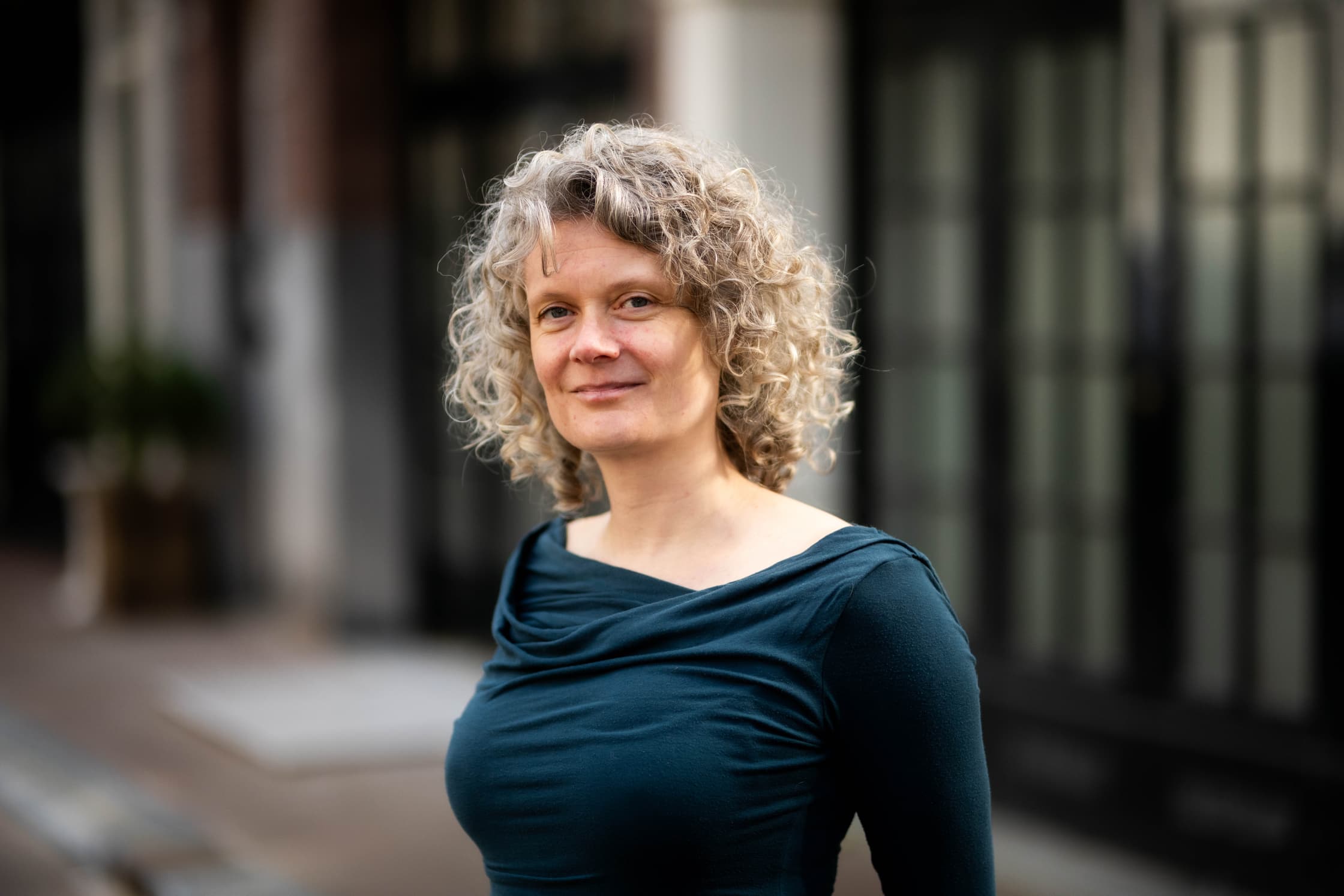 Portretfoto Claudia van Swelm, genomen door Jimena Gauna, Waag Futurelab 2025