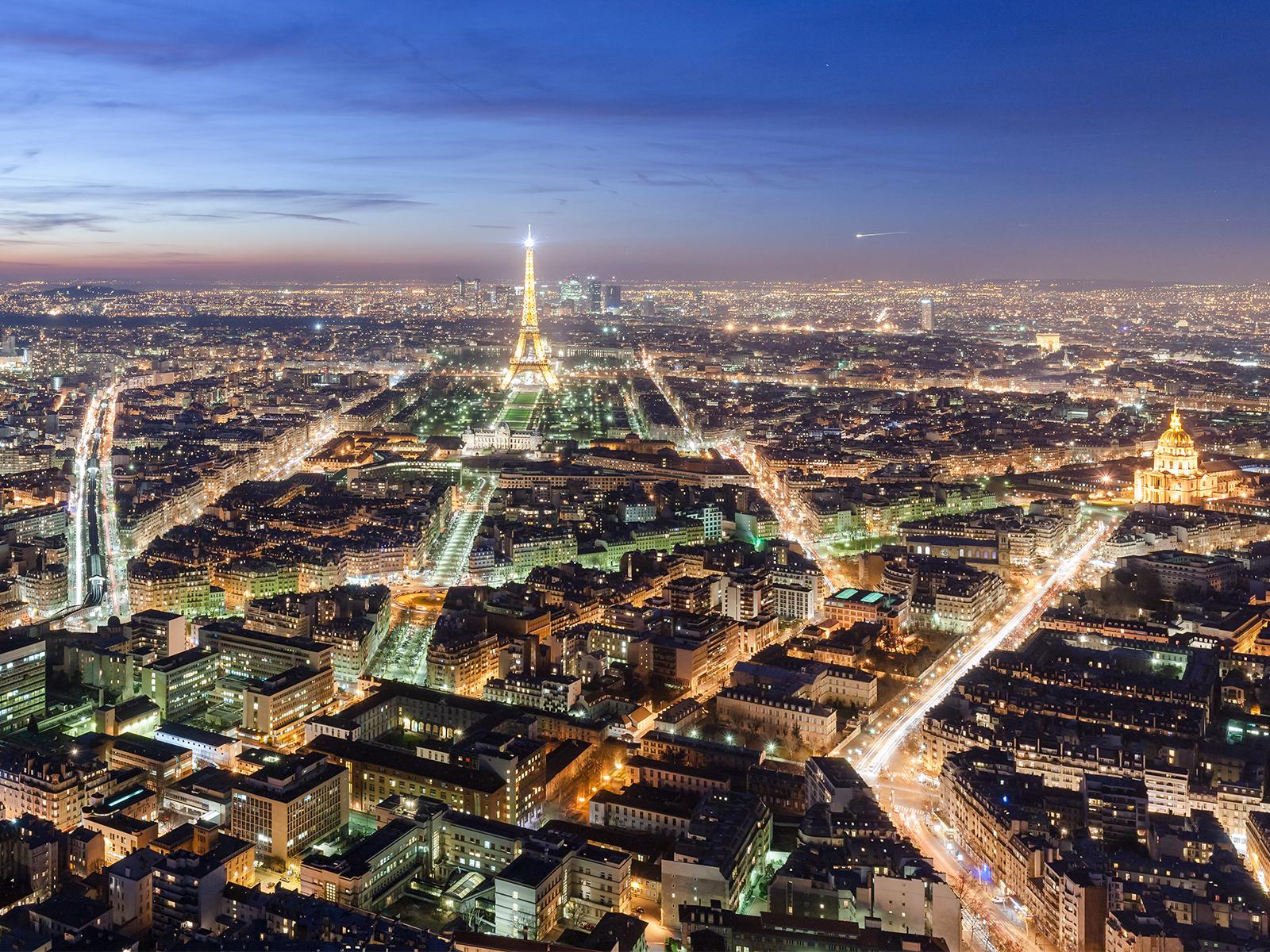 View over Paris, at dusk, from the Maine-Montparnasse tower