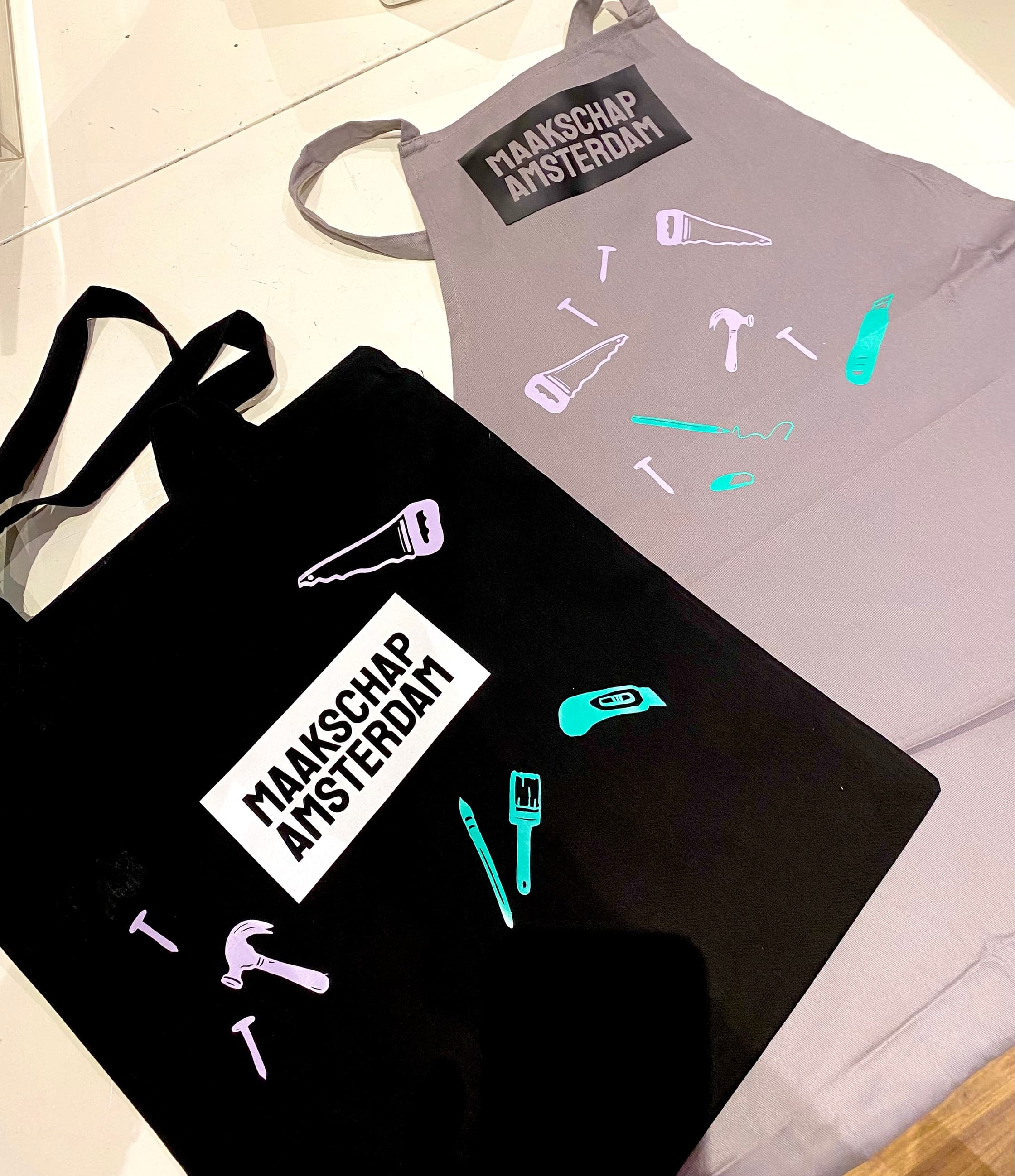maakschap_amsterdam_tasjes_bedrukt_vinylsnijder