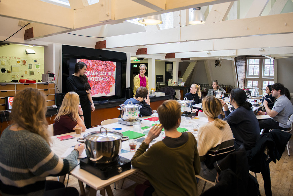Cecilia (left) and Ista (right) teaching
