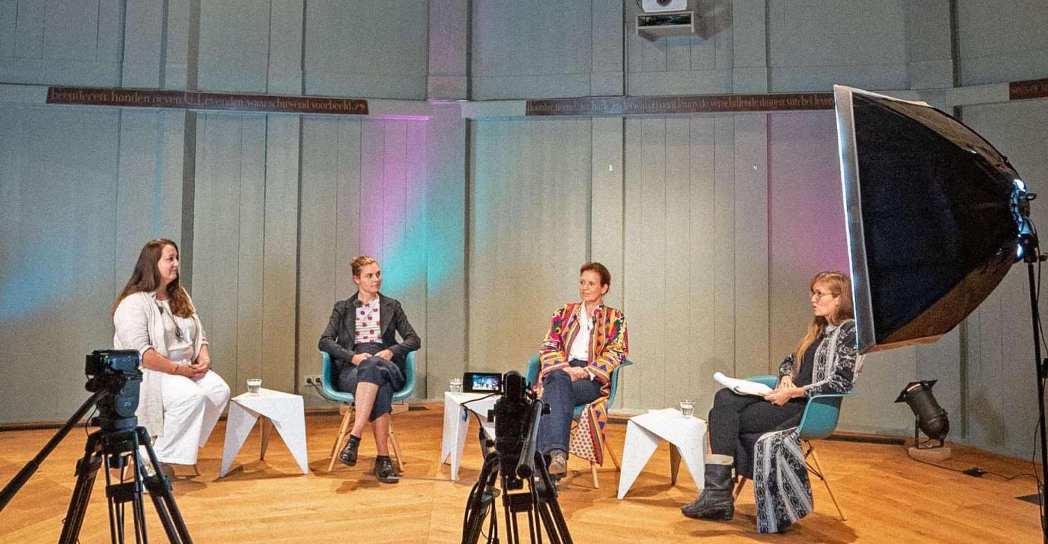  Paving the way for women in fashion - shemakes paneltalk. Right: Ista Boszhard 
