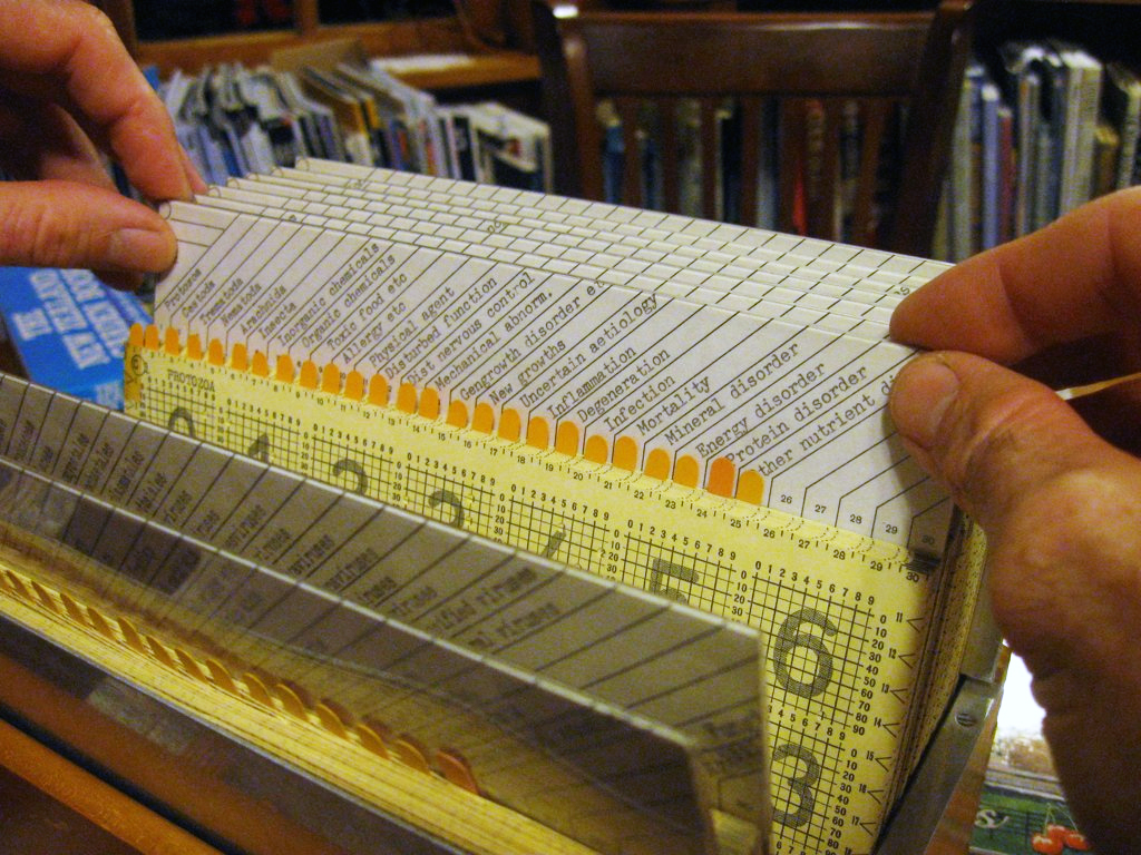 Old-school classification and data retrieval system Old-school classification and data retrieval system