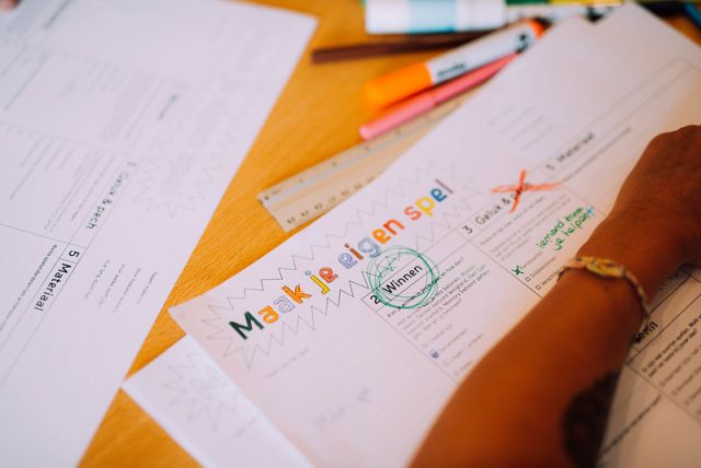 Expeditie naar planet B: Maker Festival Twente - doe-het-zelf-spel