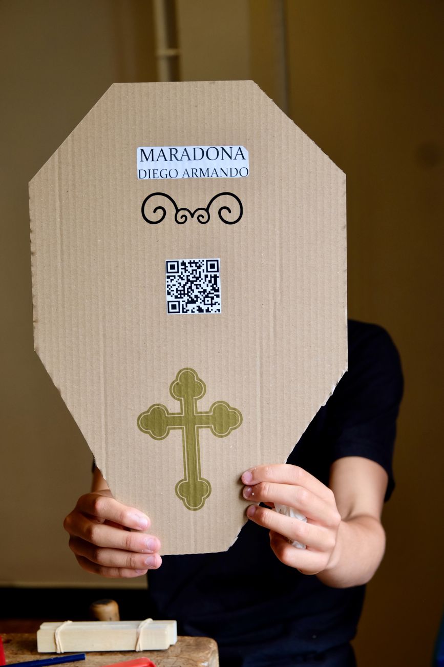 QR-grafsteen voor Technologisch Burgerschap Waag